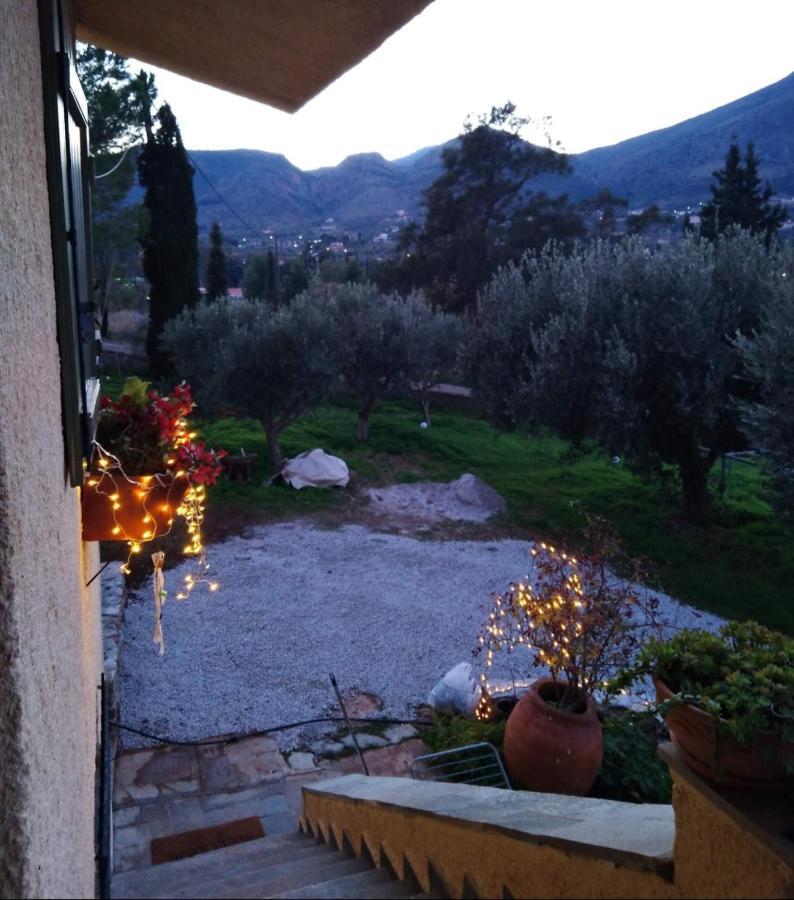 Aphrodite'S Coast Retreat House! Galaxidi Luaran gambar